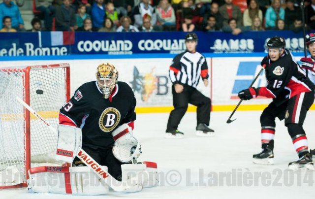 Photo hockey reportage Grenoble résiste face à l'AHL