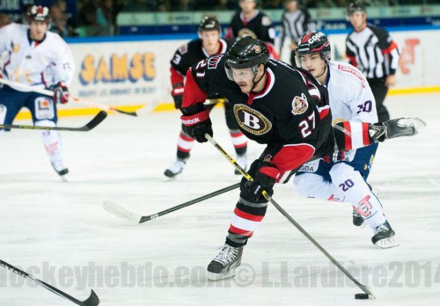 Photo hockey reportage Grenoble résiste face à l'AHL