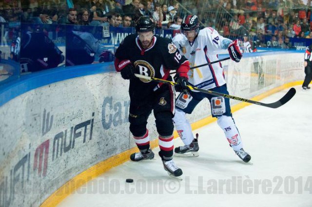 Photo hockey reportage Grenoble résiste face à l'AHL