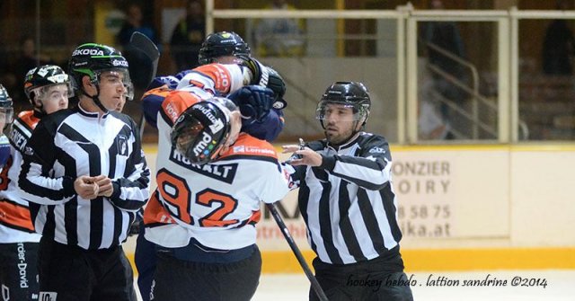 Photo hockey match Chamonix  - Epinal  le 04/10/2014