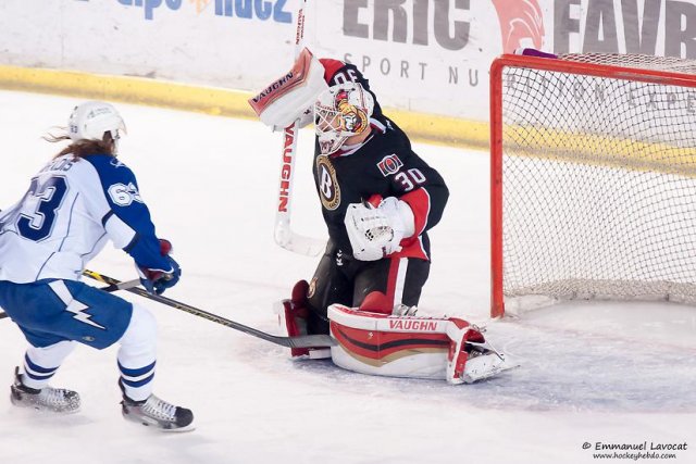 Photo hockey reportage Les Sens a sens unique