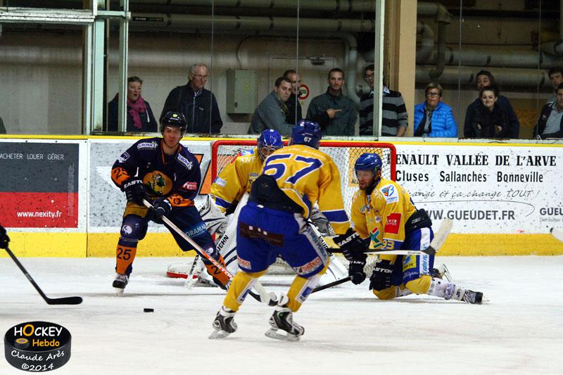 Chamonix  2 - 1 Dijon 