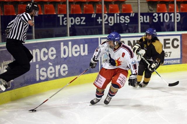 Photo hockey reportage Les arbitres en folie...