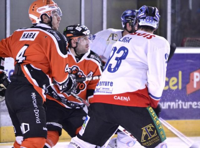 Photo hockey match Epinal  - Caen  le 25/10/2014