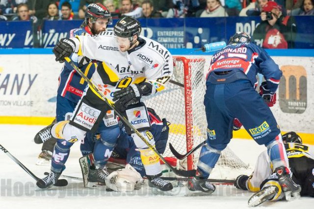 Photo hockey match Grenoble  - Rouen le 24/10/2014