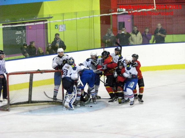 Photo hockey match Besançon - Luxembourg le 08/11/2014