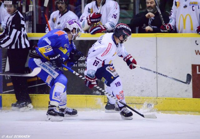 Photo hockey match Dijon  - Grenoble  le 16/11/2014