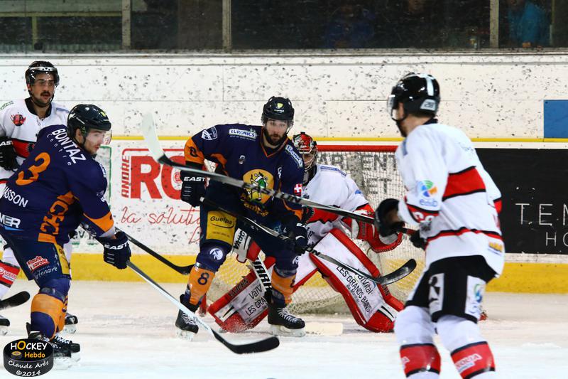 Chamonix  3 - 5 Briançon 