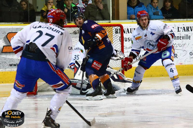 Chamonix  9 - 2 Lyon