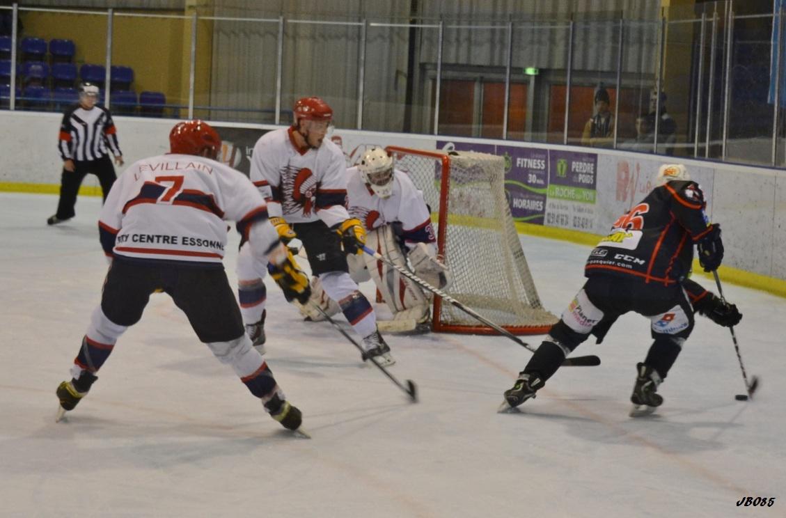 La Roche-sur-Yon 12 - 4 Evry 