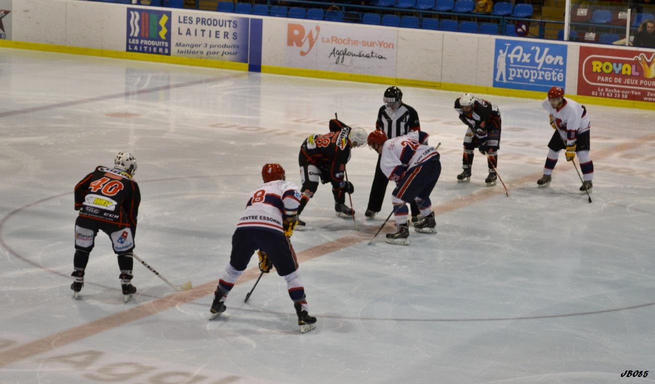 La Roche-sur-Yon 12 - 4 Evry 