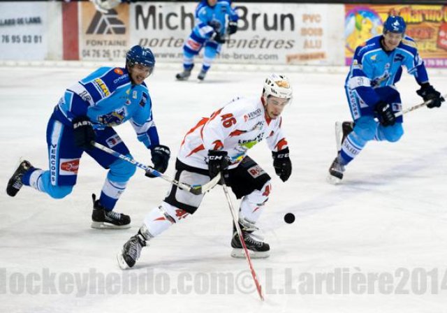 Photo hockey match Villard-de-Lans - La Roche-sur-Yon le 06/12/2014