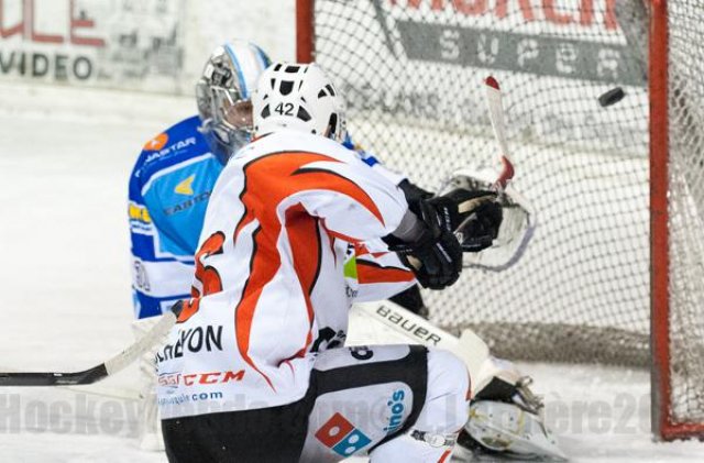 Photo hockey match Villard-de-Lans - La Roche-sur-Yon le 06/12/2014