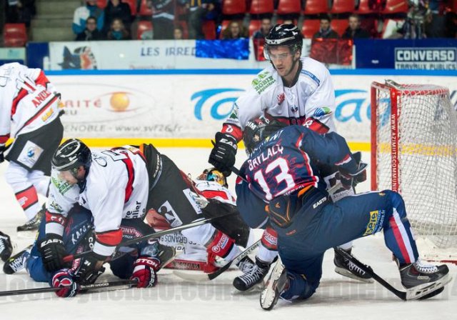 Photo hockey match Grenoble  - Briançon  le 05/12/2014