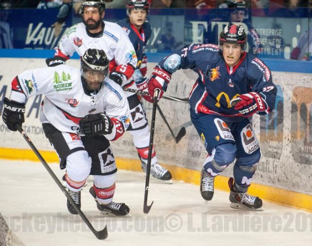 Photo hockey match Grenoble  - Briançon  le 05/12/2014