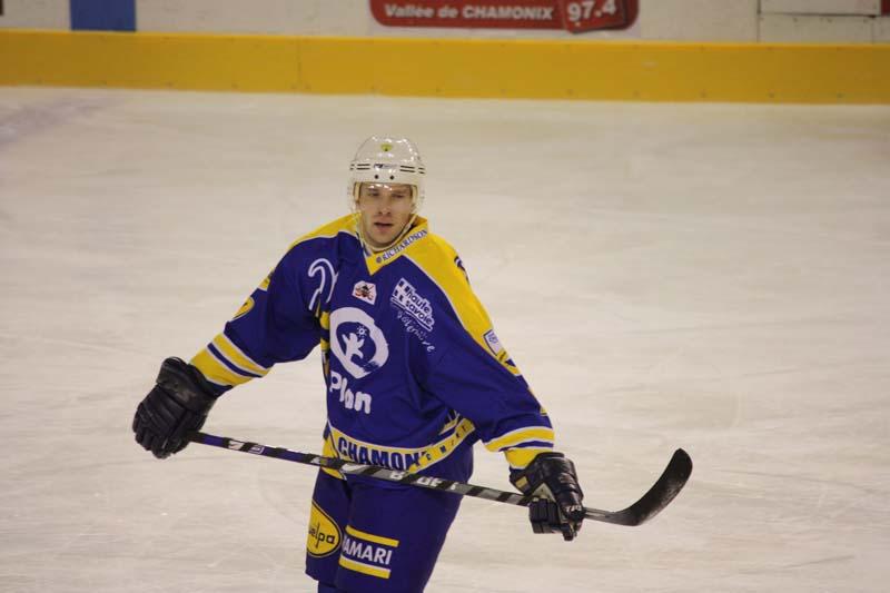 Chamonix  2 - 7 Briançon 