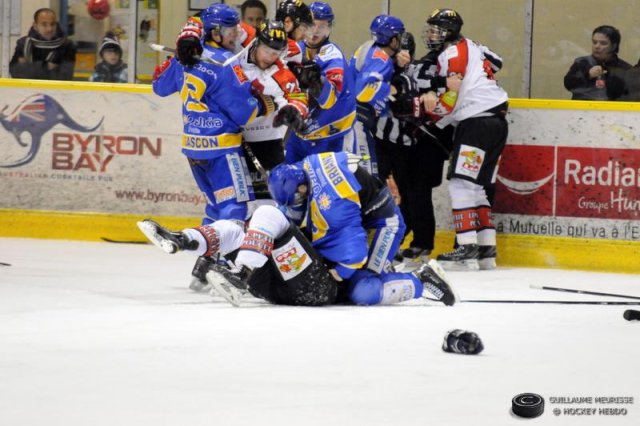 Photo hockey match Dijon  - Amiens  le 26/12/2014