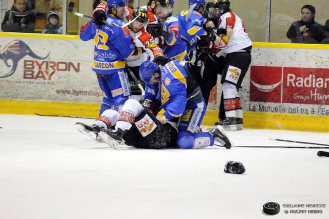 Photo hockey match Dijon  - Amiens  le 26/12/2014