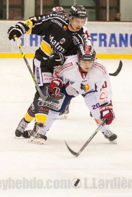 Photo hockey match Grenoble  - Rouen le 30/12/2014