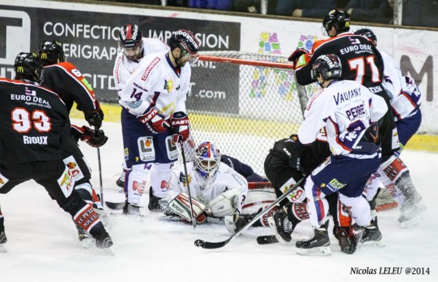 Photo hockey match Amiens  - Grenoble  le 28/12/2014