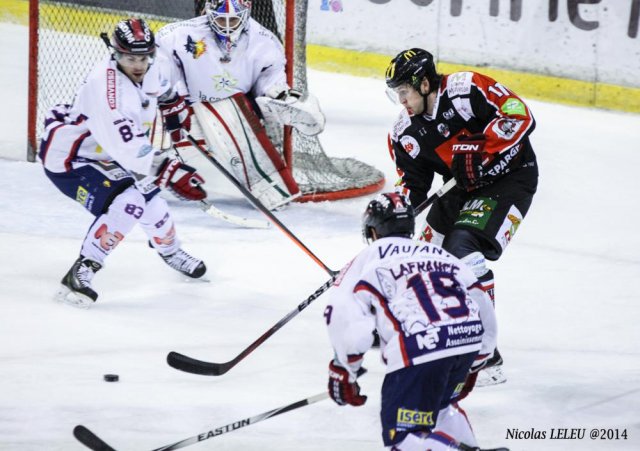 Photo hockey match Amiens  - Grenoble  le 28/12/2014