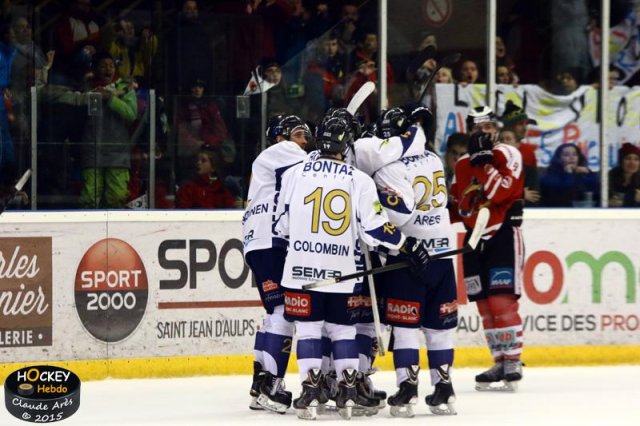 Photo hockey match Morzine-Avoriaz - Chamonix  le 16/01/2015