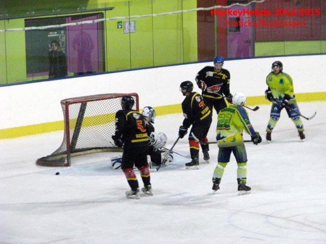 Photo hockey match Besançon - Châlons-en-Champagne le 17/01/2015