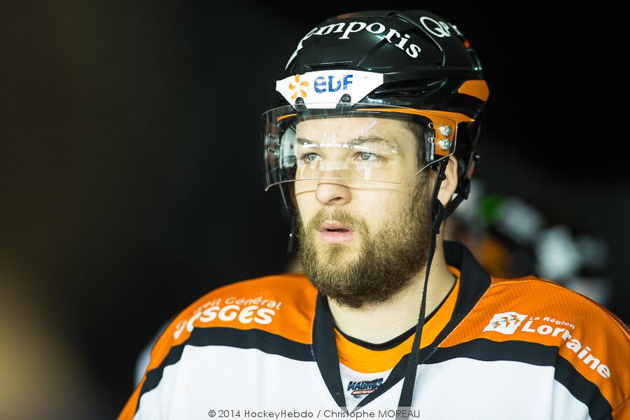 Strasbourg  2 - 1 Epinal 