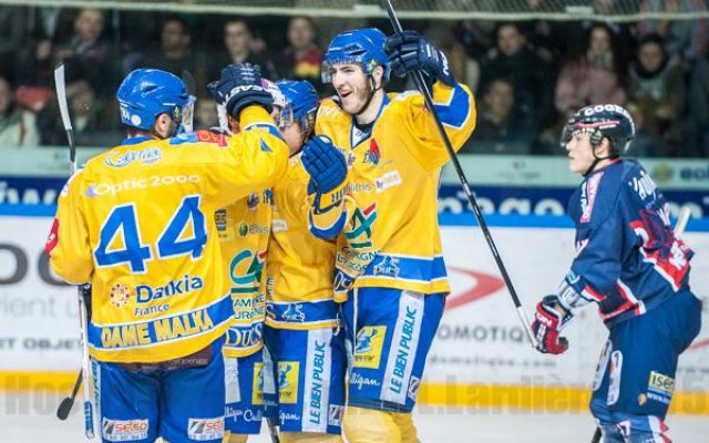 Photo hockey match Grenoble  - Dijon  le 28/02/2015