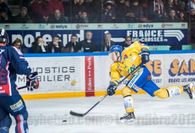 Photo hockey match Grenoble  - Dijon  le 28/02/2015