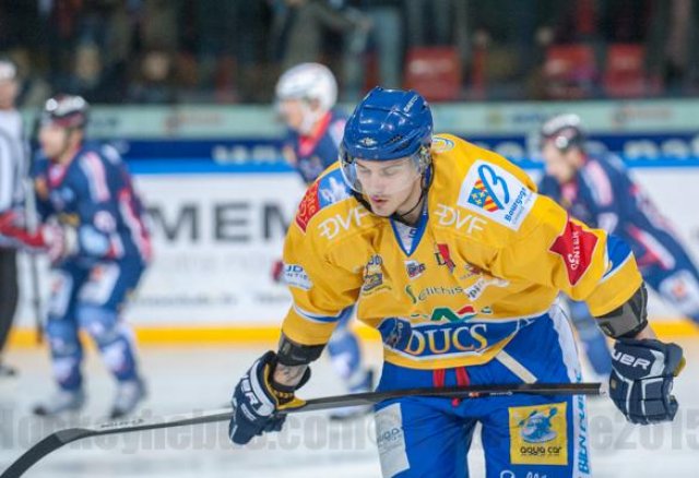 Photo hockey match Grenoble  - Dijon  le 28/02/2015