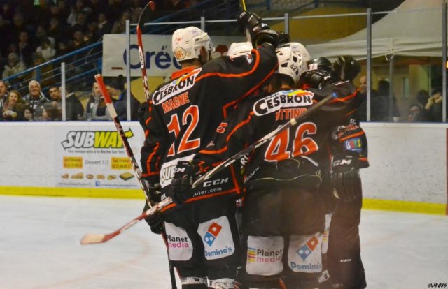 Photo hockey match La Roche-sur-Yon - Boulogne Billancourt le 28/02/2015