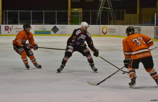 Photo hockey match La Roche-sur-Yon - Boulogne Billancourt le 28/02/2015