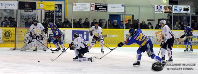 Photo hockey match Dijon  - Grenoble  le 03/03/2015