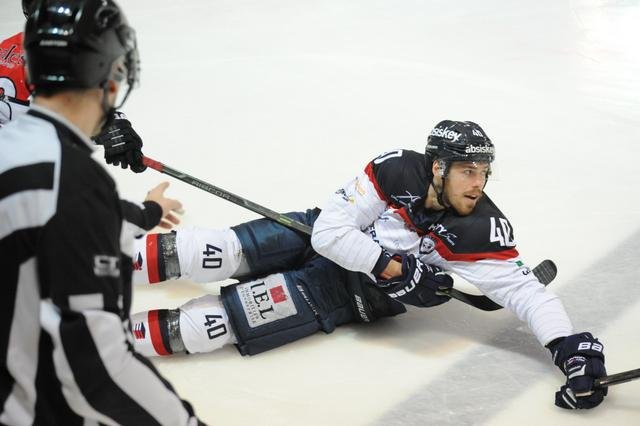 Photo hockey match Briançon  - Angers  le 03/03/2015