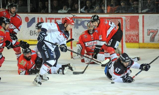 Photo hockey match Briançon  - Angers  le 03/03/2015
