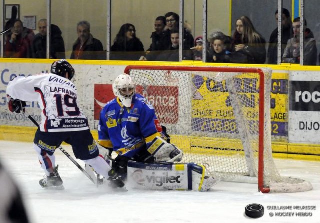 Photo hockey match Dijon  - Grenoble  le 04/03/2015