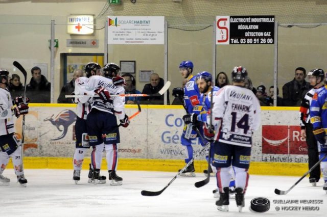 Photo hockey match Dijon  - Grenoble  le 04/03/2015