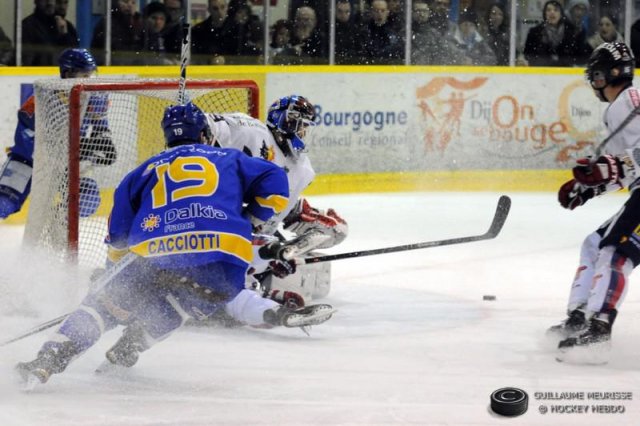 Photo hockey match Dijon  - Grenoble  le 04/03/2015