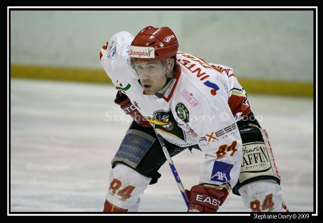 Rouen 3 - 5 Morzine-Avoriaz