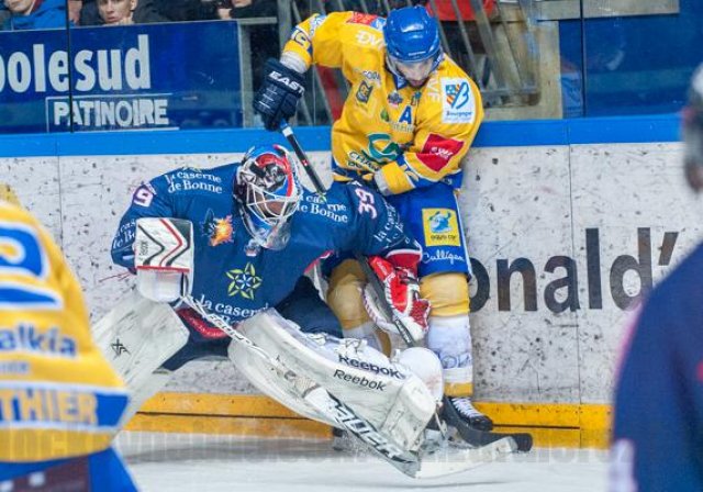 Photo hockey match Grenoble  - Dijon  le 07/03/2015