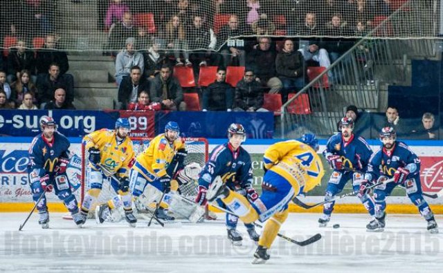 Photo hockey match Grenoble  - Dijon  le 07/03/2015