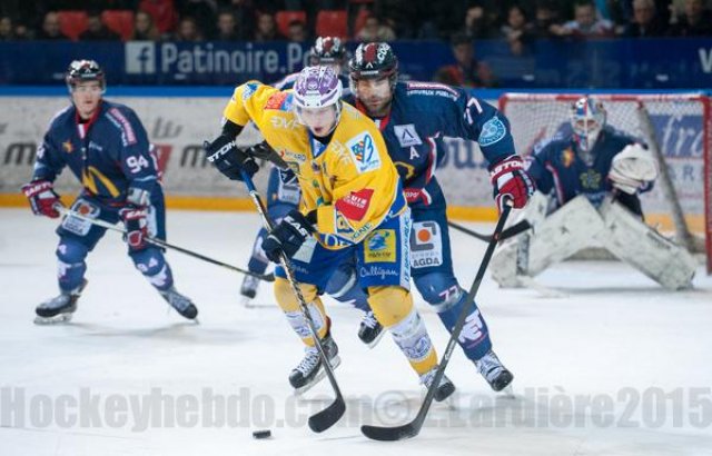 Photo hockey match Grenoble  - Dijon  le 07/03/2015