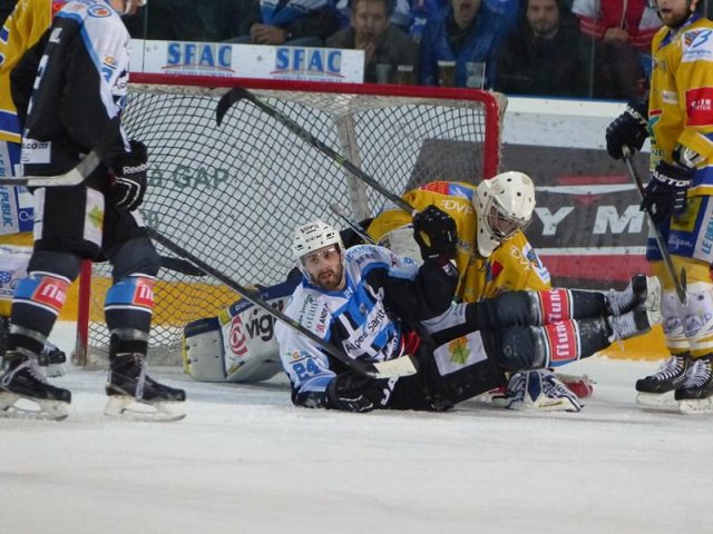 Photo hockey match Gap  - Dijon  le 10/03/2015