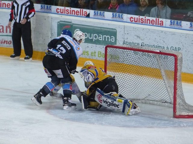 Photo hockey match Gap  - Dijon  le 11/03/2015