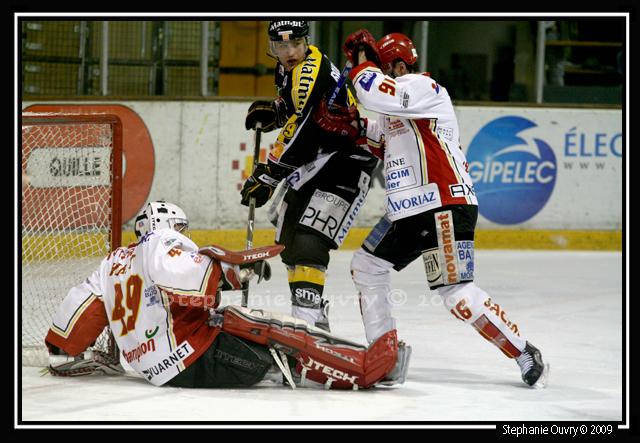 Rouen 3 - 5 Morzine-Avoriaz
