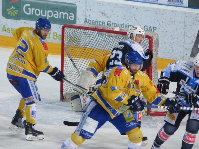 Photo hockey match Gap  - Dijon  le 11/03/2015