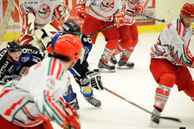 Photo hockey match Caen  - Courbevoie  le 10/01/2009