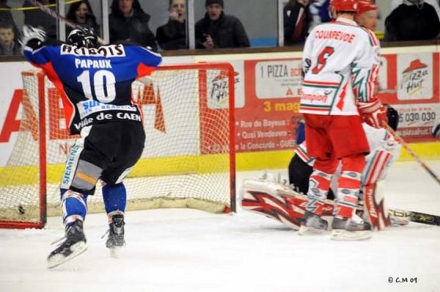Photo hockey match Caen  - Courbevoie  le 10/01/2009