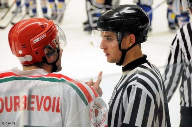 Photo hockey match Caen  - Courbevoie  le 10/01/2009